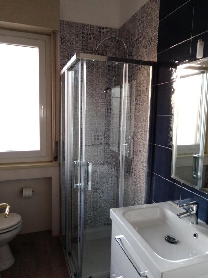 Central Suite Palermo Luaran gambar