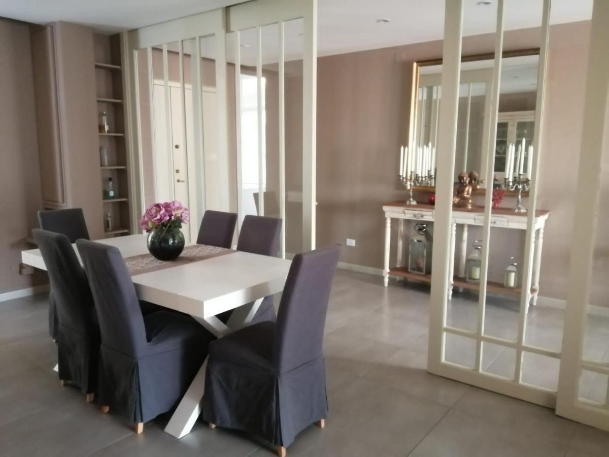 Central Suite Palermo Luaran gambar