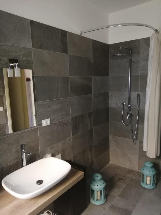 Central Suite Palermo Luaran gambar