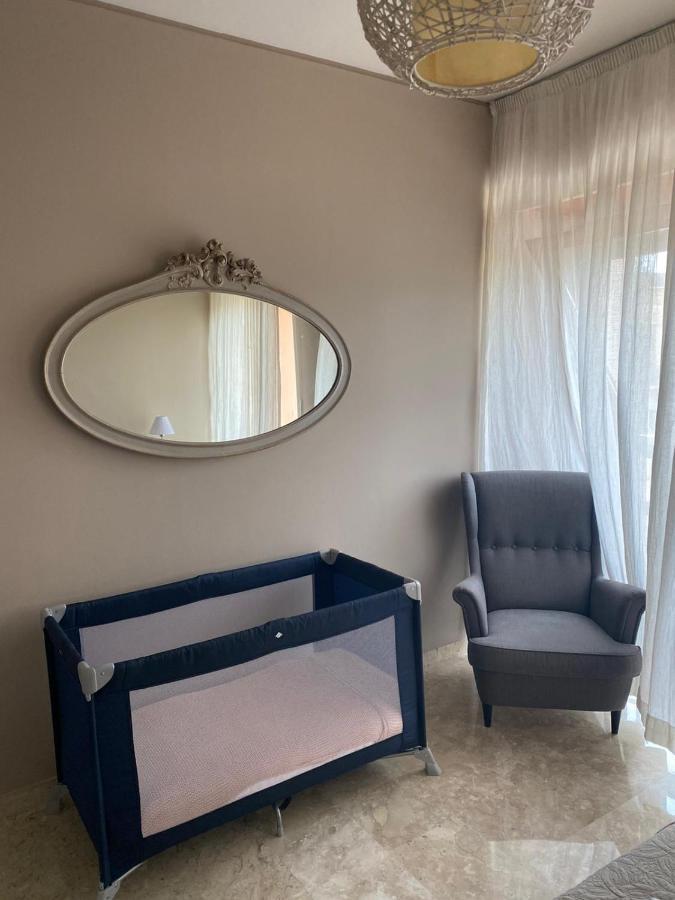 Central Suite Palermo Luaran gambar