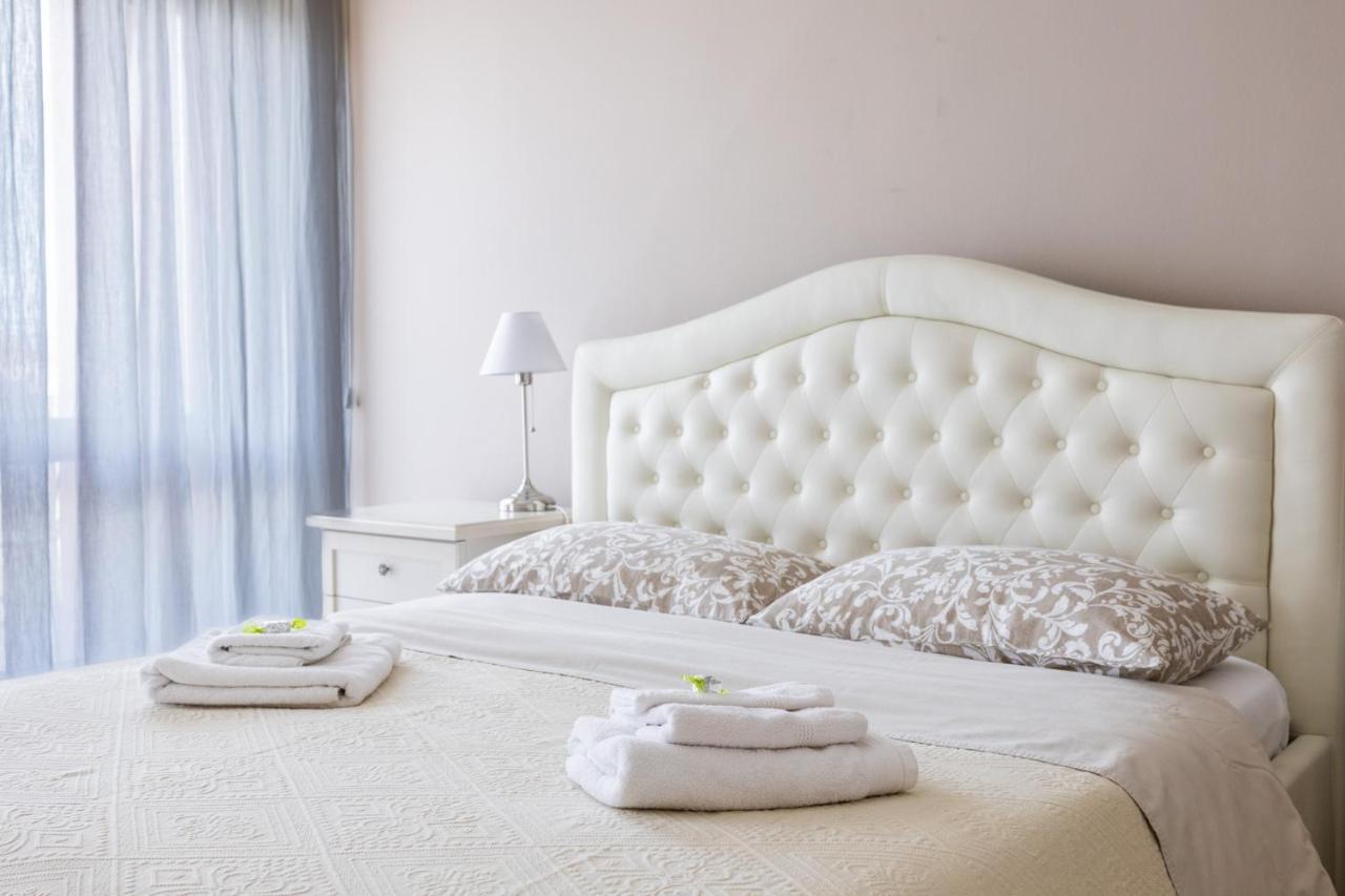 Central Suite Palermo Luaran gambar
