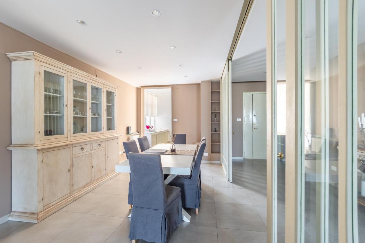 Central Suite Palermo Luaran gambar