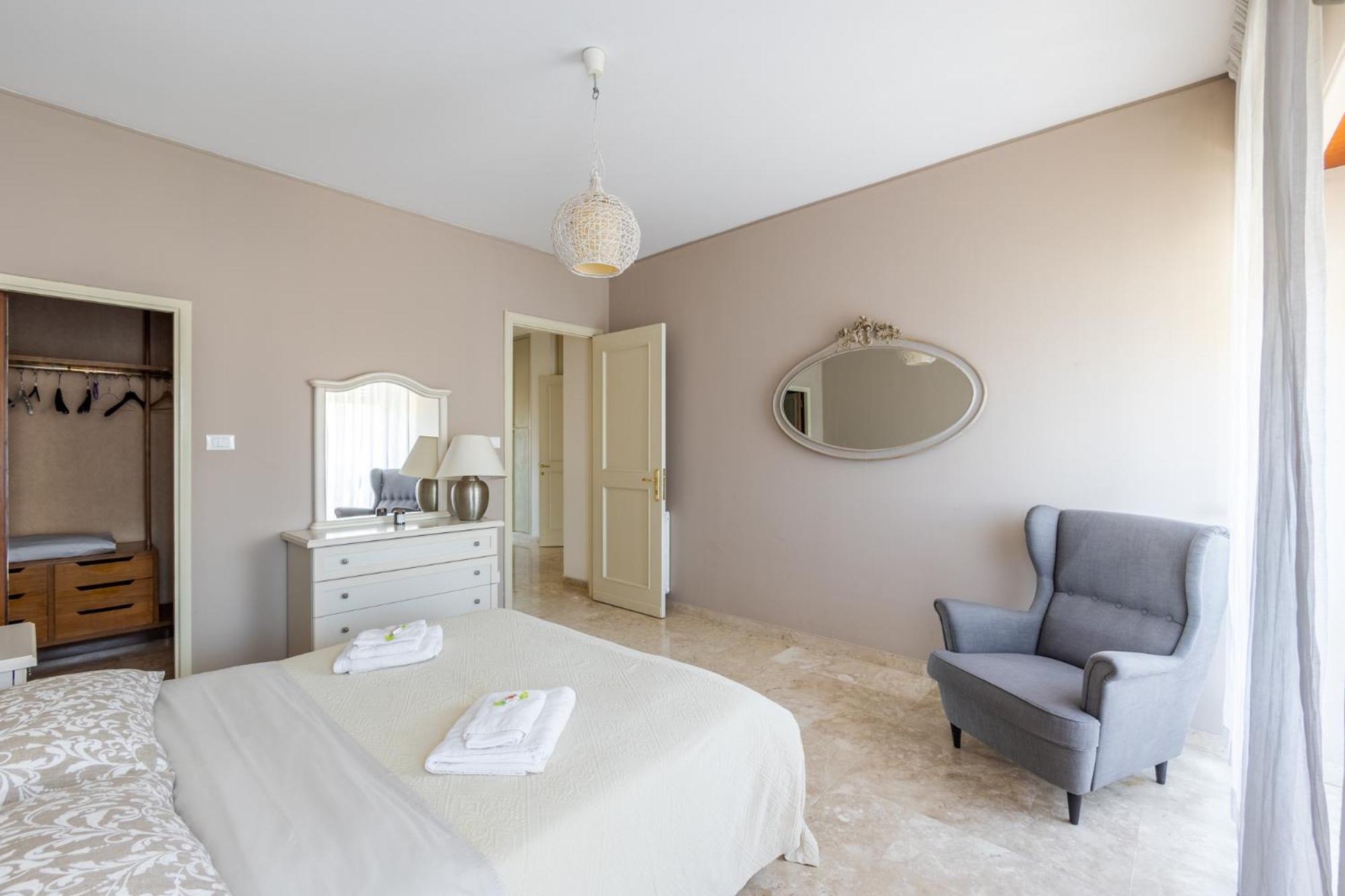 Central Suite Palermo Luaran gambar