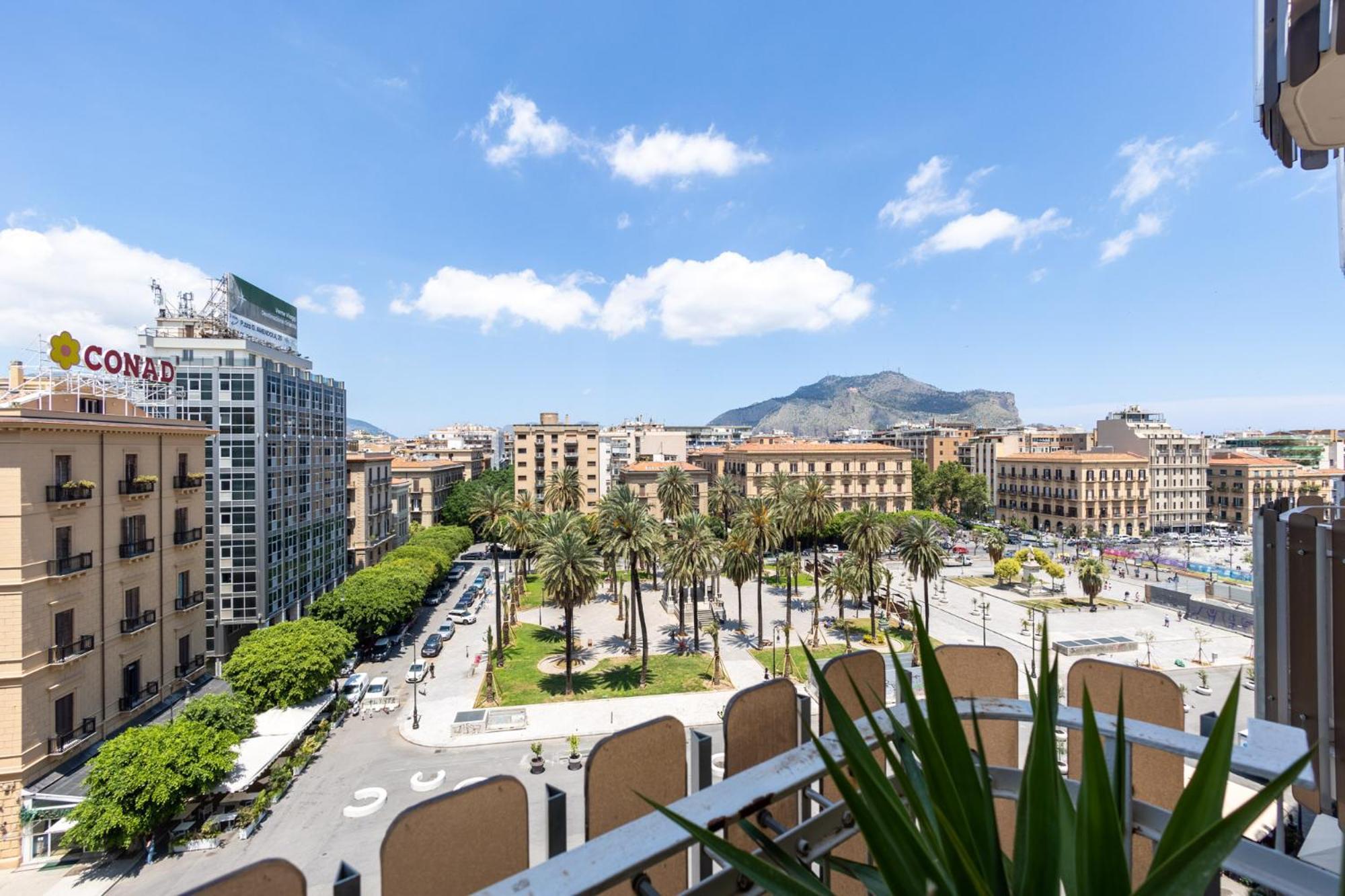 Central Suite Palermo Luaran gambar